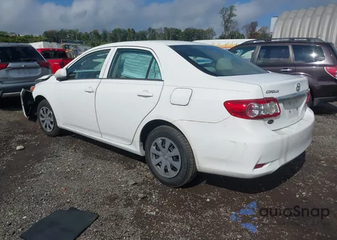 2013 Toyota Corolla L из США, поврежденный, VIN 2T1BU4EE1DC096564